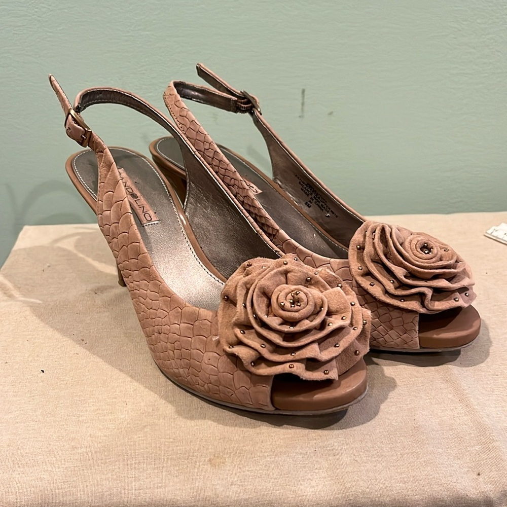 Bandolino slingback pink taupe suede open toed shoes size 8